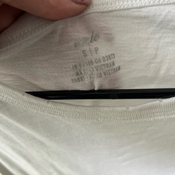 Aerie tshirt - Picture 2 of 2